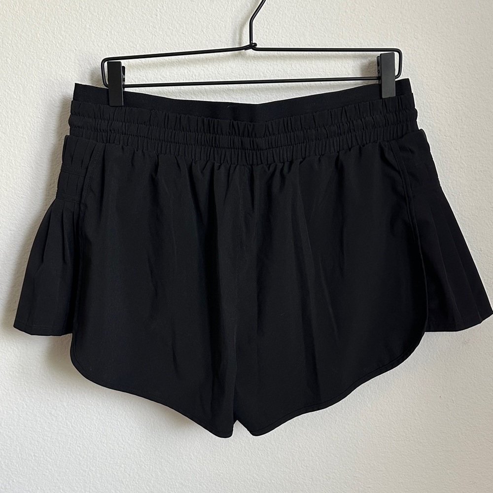 JoyLab Black Athletic Pleated Side-Panel Shorts - Picture 3 of 4